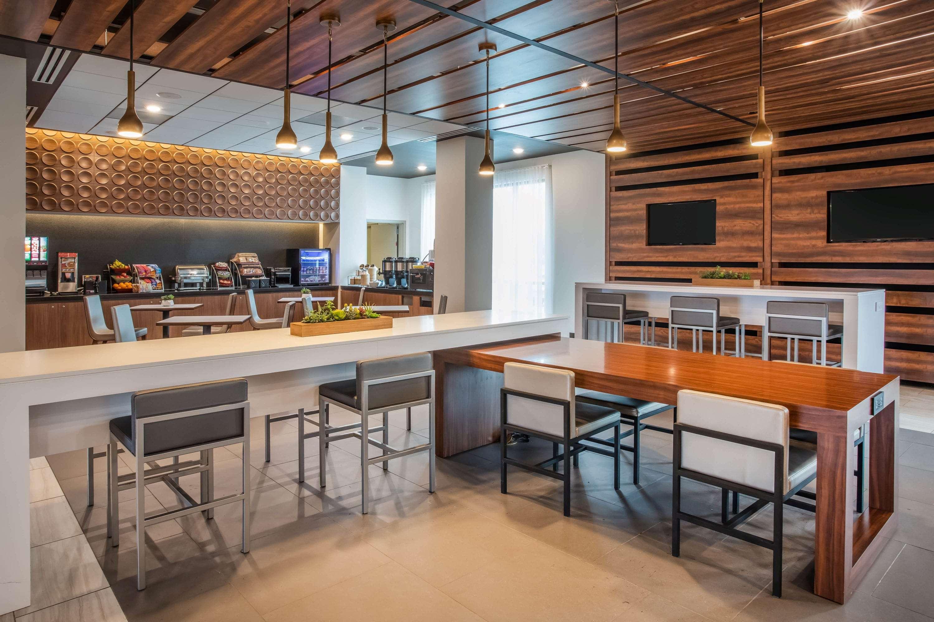 Wingate By Wyndham Denver Airport Exterior photo